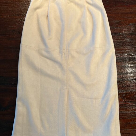 THML Suede Winter White Skirt - Picture 5 of 5